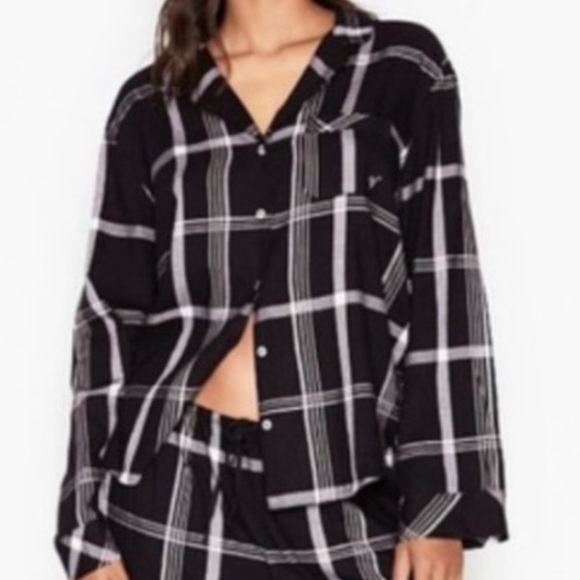 Victoria Secret Sleepwear Flannel Top - Picture 1 of 4